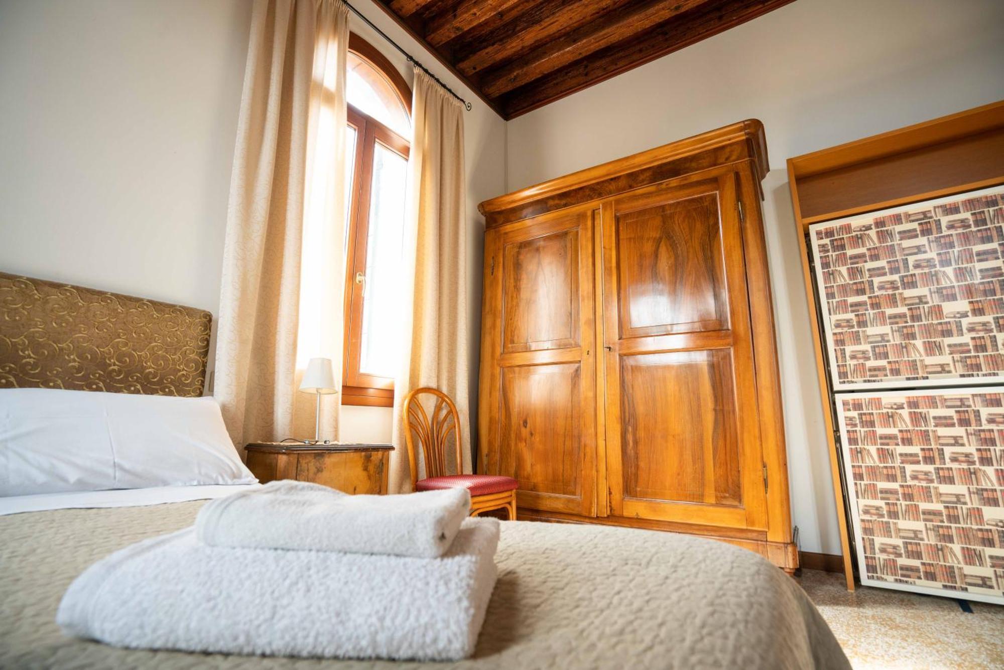 San Trovaso Apartman Velence Kültér fotó