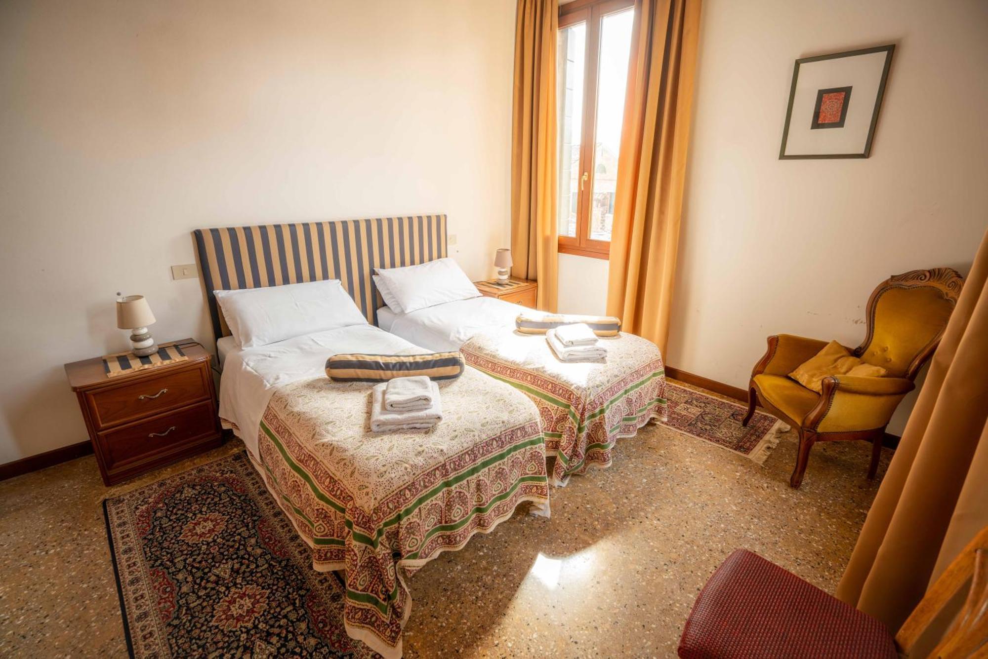 San Trovaso Apartman Velence Kültér fotó