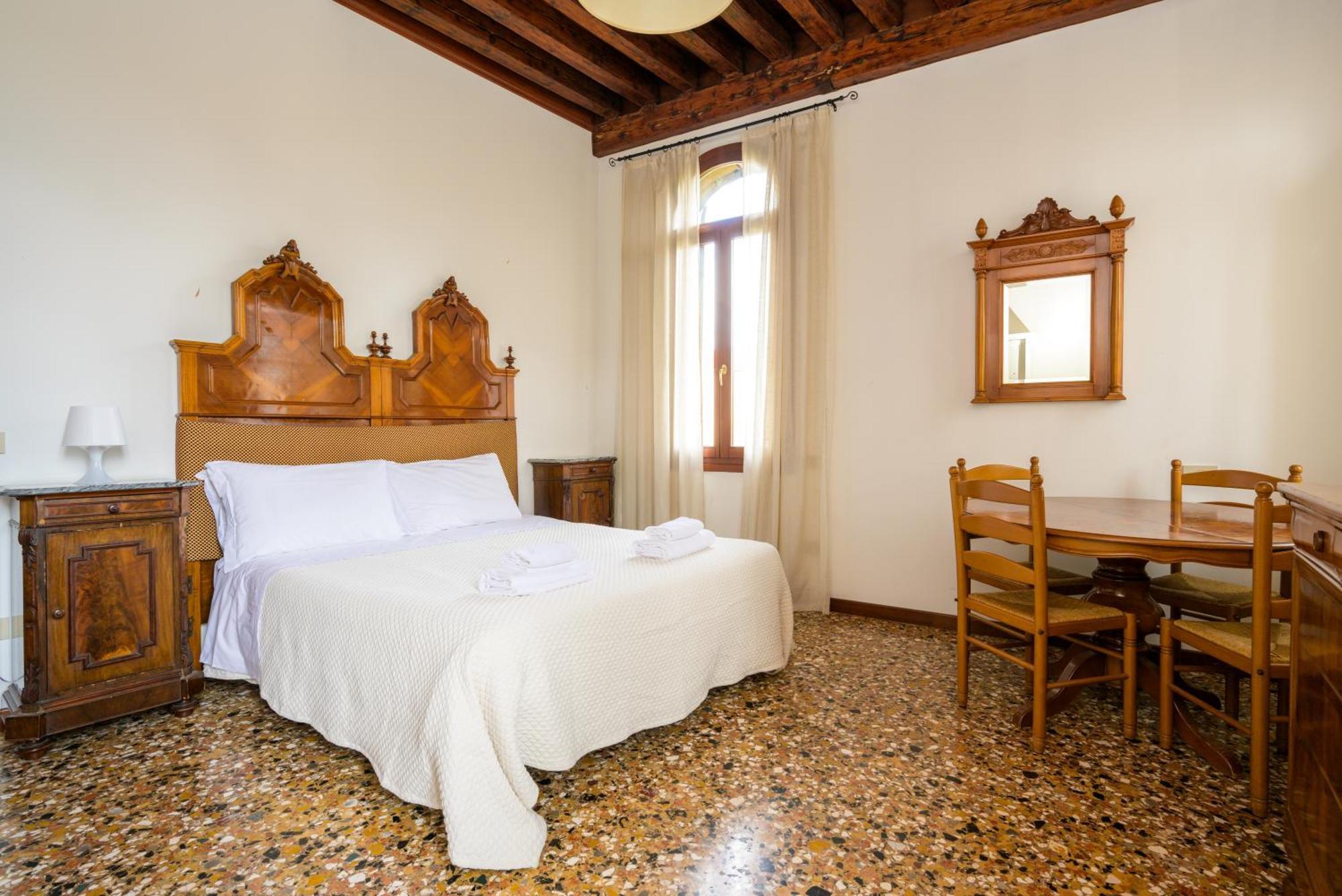 San Trovaso Apartman Velence Kültér fotó