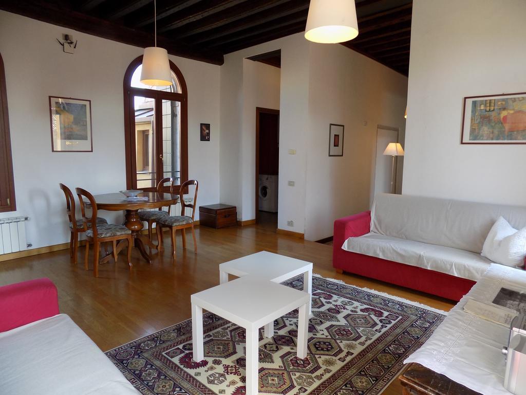 San Trovaso Apartman Velence Kültér fotó